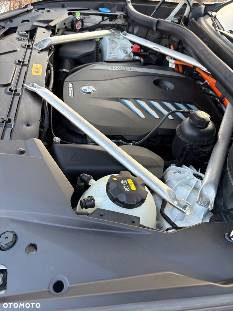 BMW X5 xDrive45e - 30