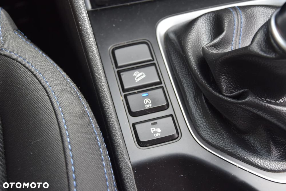 Hyundai Tucson 1.7 CRDI BlueDrive Comfort 2WD - 28