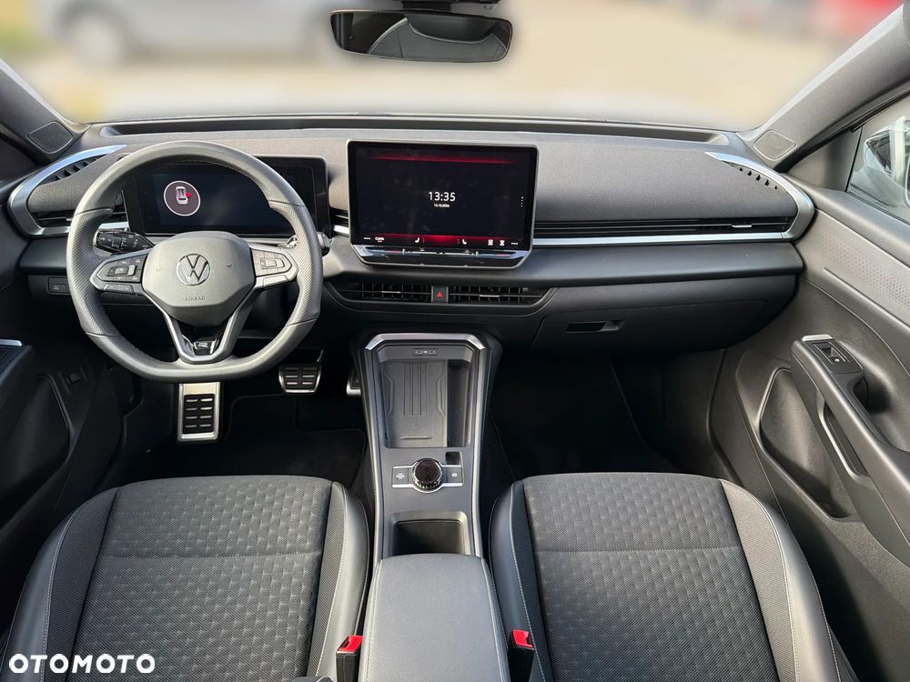 Volkswagen T-Roc - 19