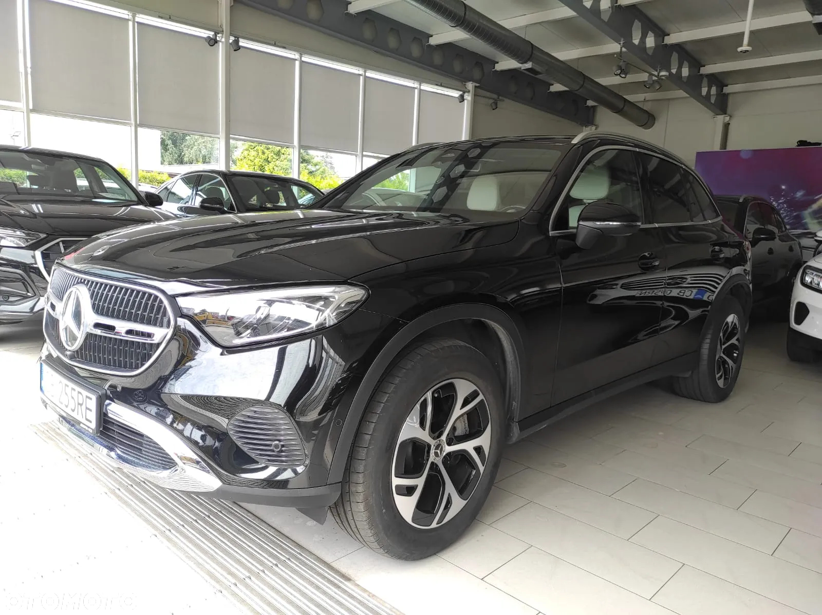 Mercedes-Benz GLC 300 e 4-Matic Avantgarde - 26