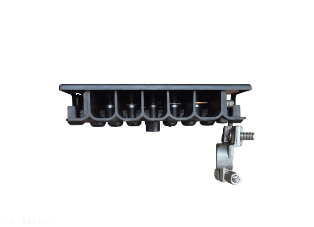 SKRZYNKA BEZPIECZNIKÓW MB SPRINTER W906 A0045450201 A0025456403 - 7