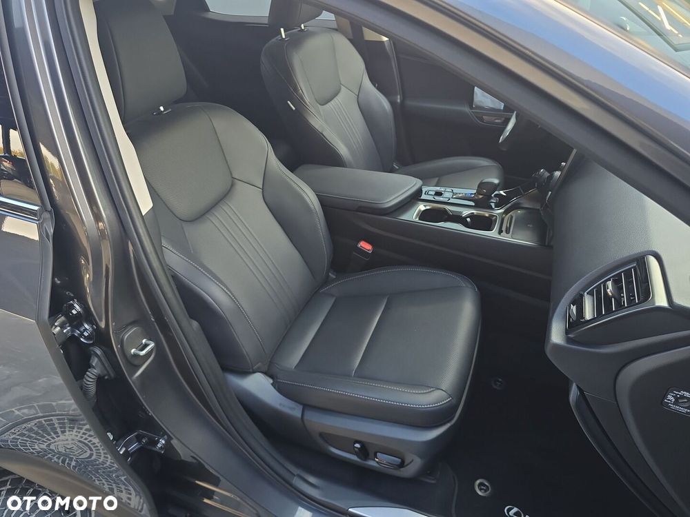 Lexus NX 350h Prestige AWD - 32