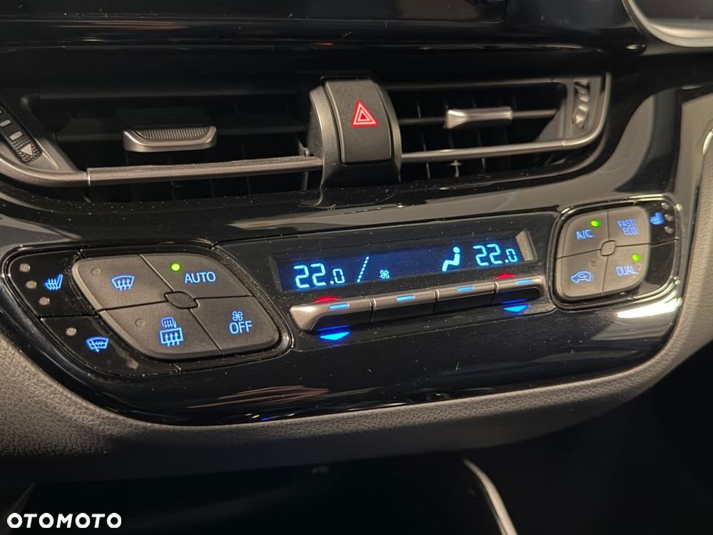 Toyota C-HR Lounge - 14