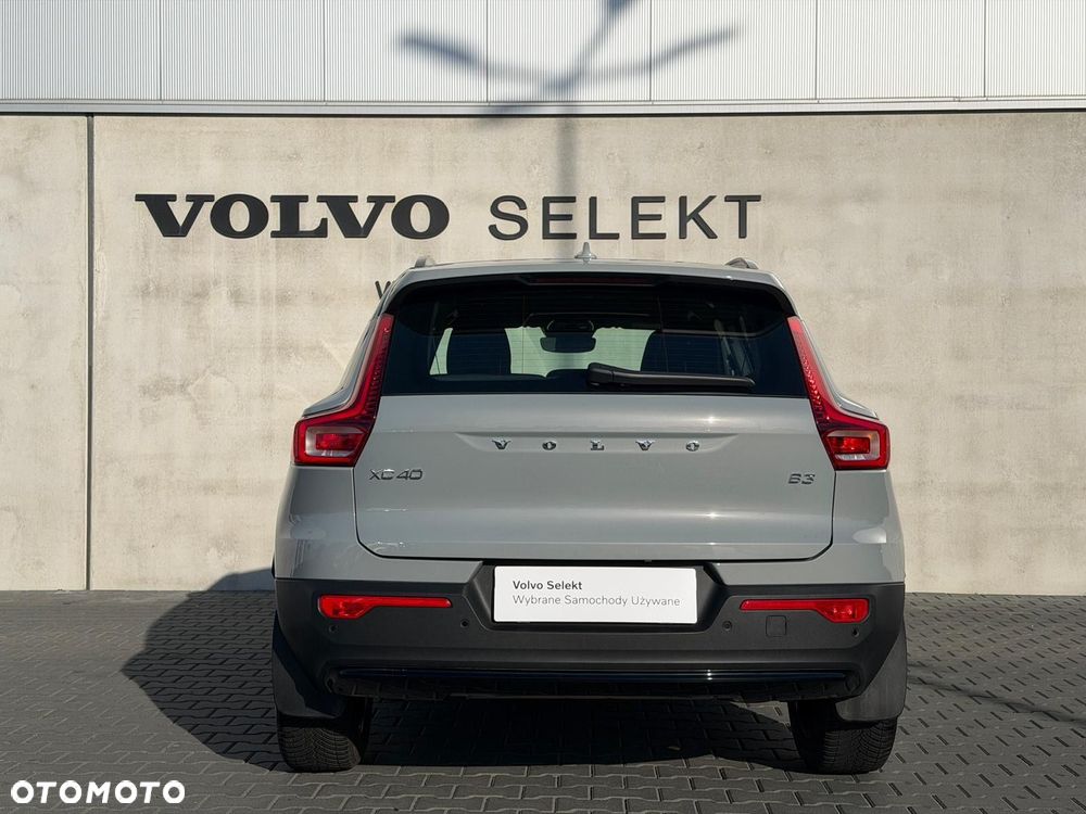 Volvo XC 40 - 8