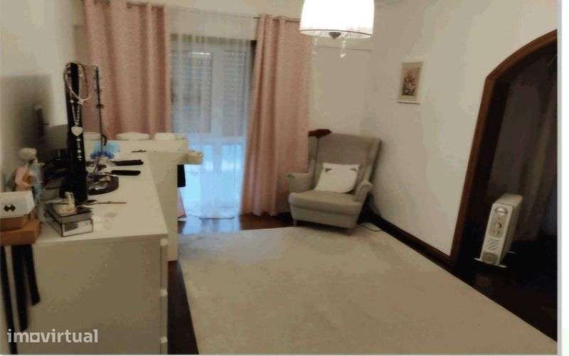 Apartamento T4+1 Duplex 250 m2 - Grande imagem: 2/3
