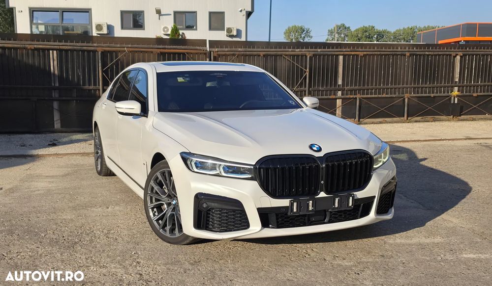 BMW Seria 7 745Le xDrive AT PHEV - 9