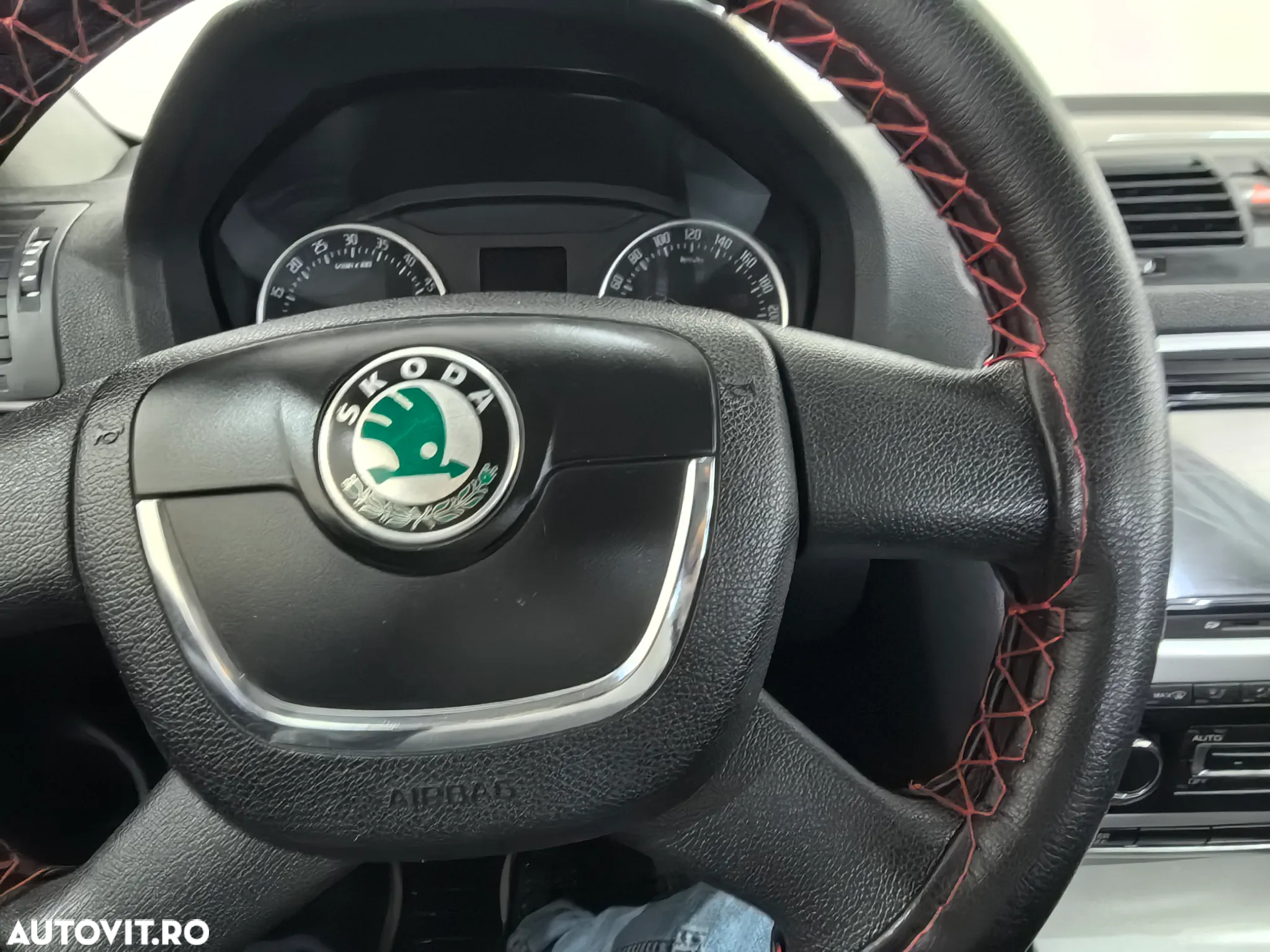 Skoda Octavia 1.6 TDI Ambiente - 16