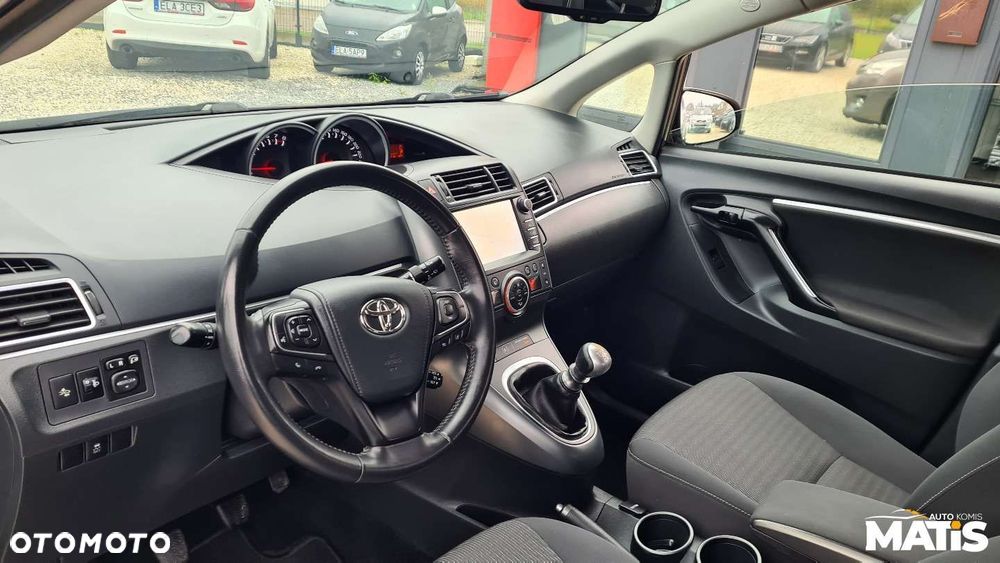 Toyota Verso - 18
