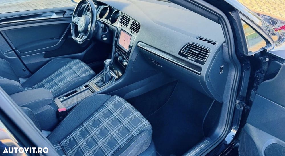 Volkswagen Golf GTD 2.0 TDI SCR DSG - 4