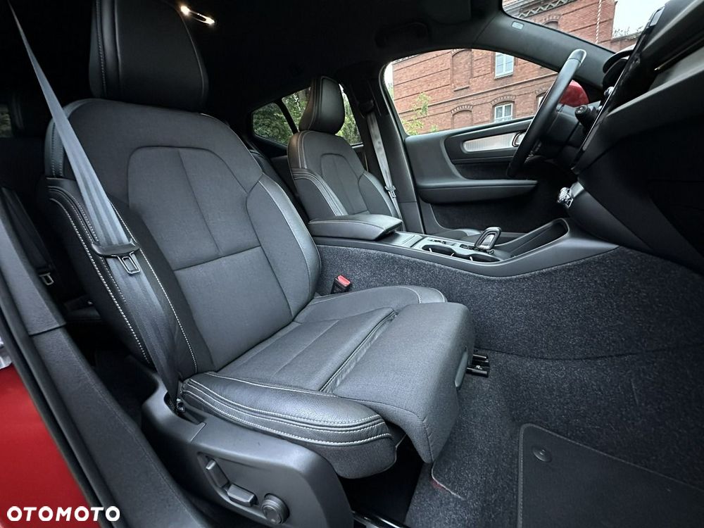 Volvo XC 40 - 9