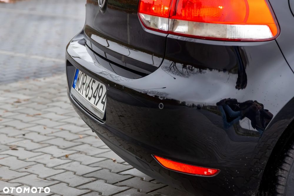 Volkswagen Golf 1.6 TDI DPF Comfortline - 15