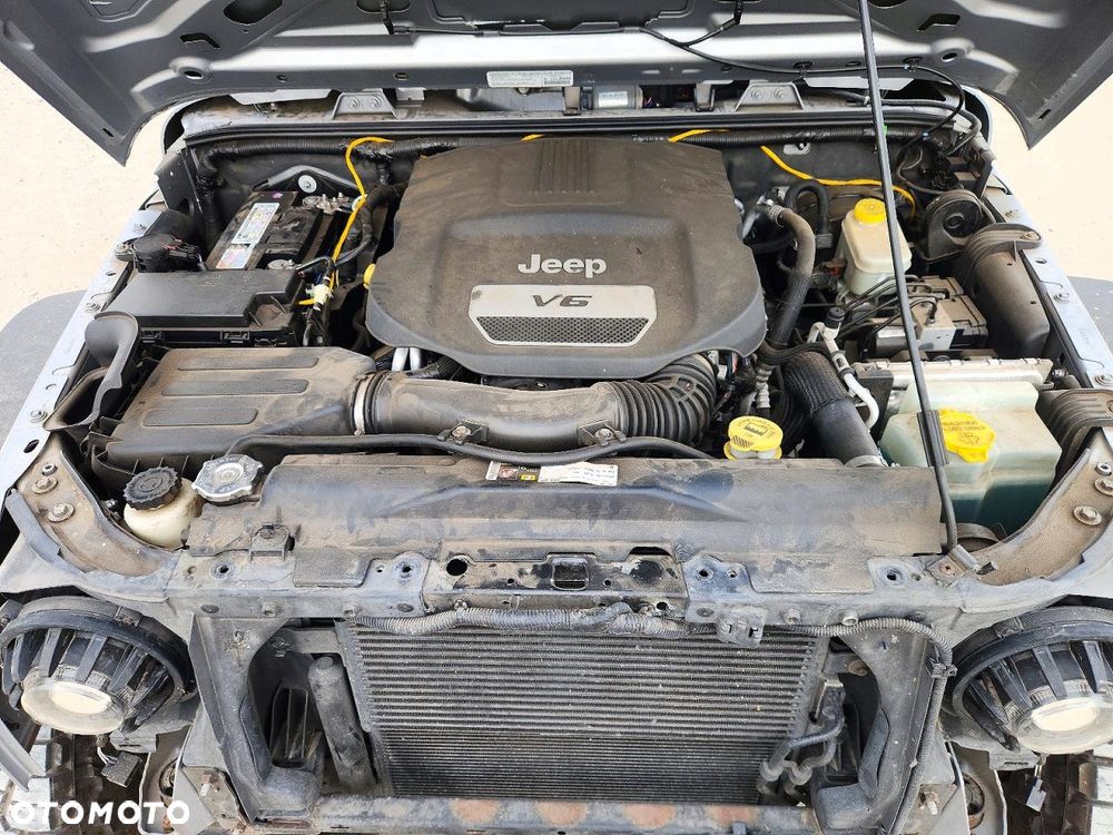 Jeep Wrangler - 9