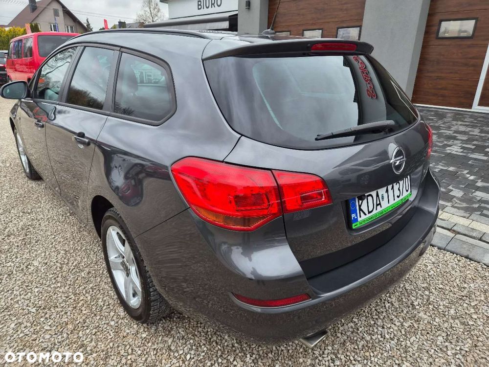 Opel Astra 1.4 Turbo Cosmo - 6