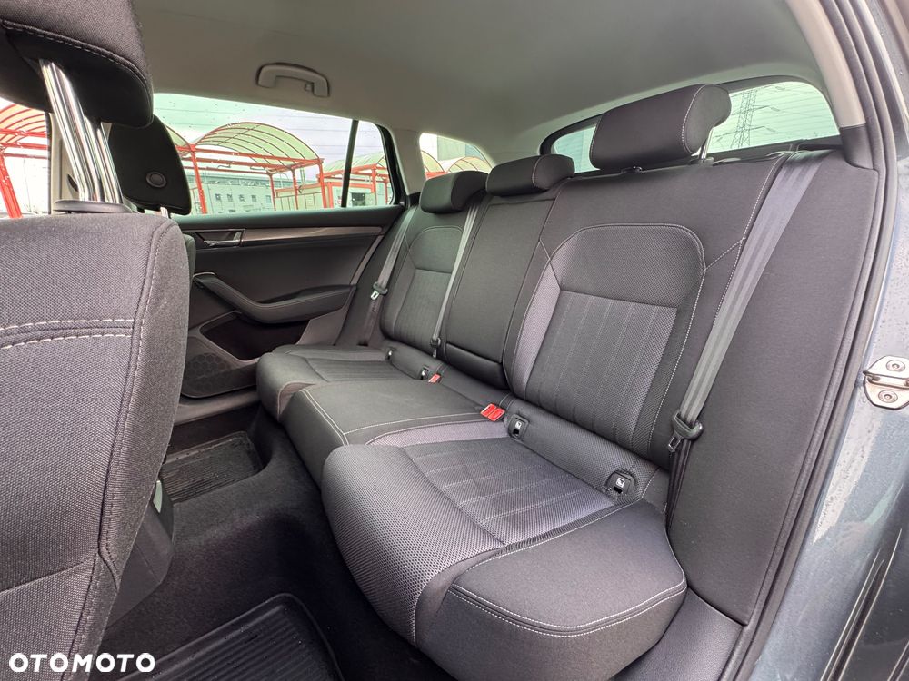 Skoda Superb 2.0 TDI SCR 4x4 Style DSG - 24