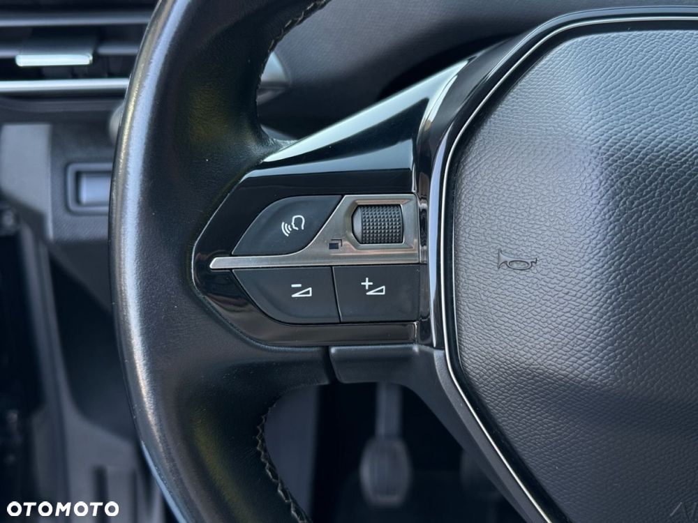 Peugeot 3008 - 14