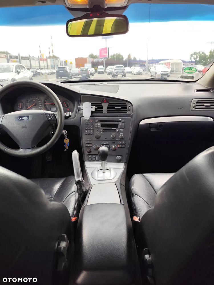 Volvo S60 2.4 D5 - 17