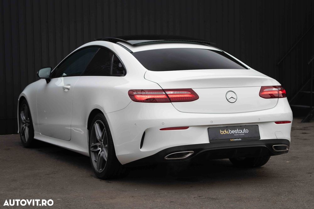 Mercedes-Benz E 200 Coupe 9G-TRONIC AMG Line - 25
