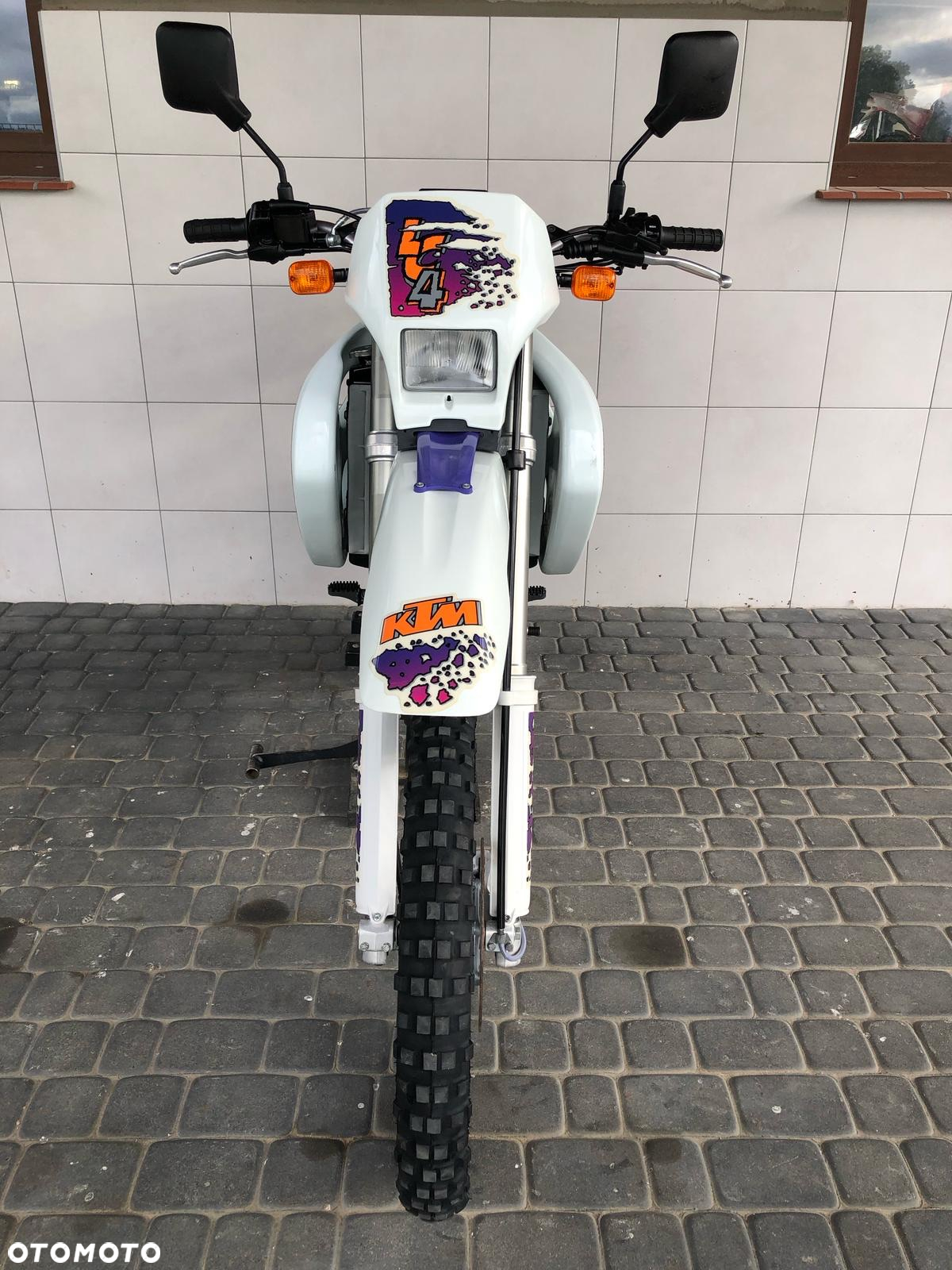 KTM LC