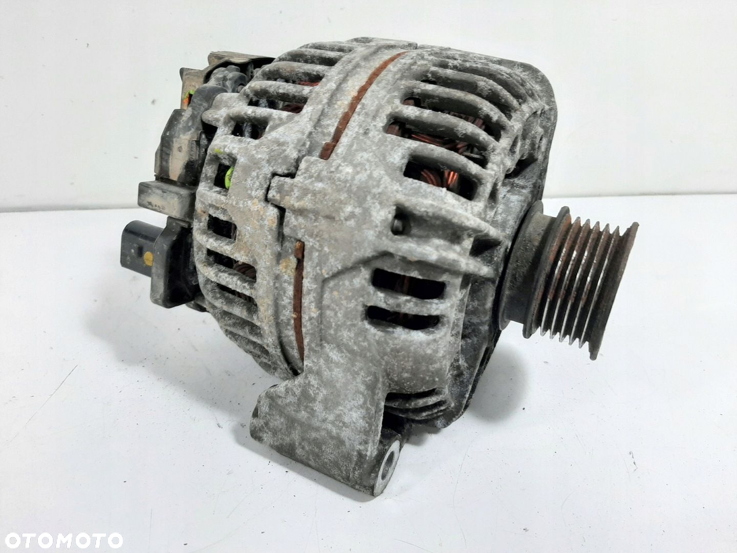 MERCEDES CL203 COUPE C180 2.0 16V 01R ALTERNATOR BOSCH 120A 0124515045 - 8
