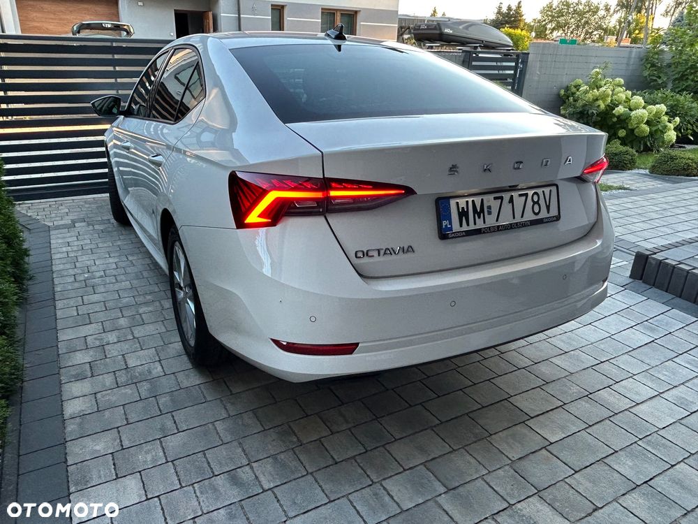 Skoda Octavia 2.0 TDI Ambition - 4