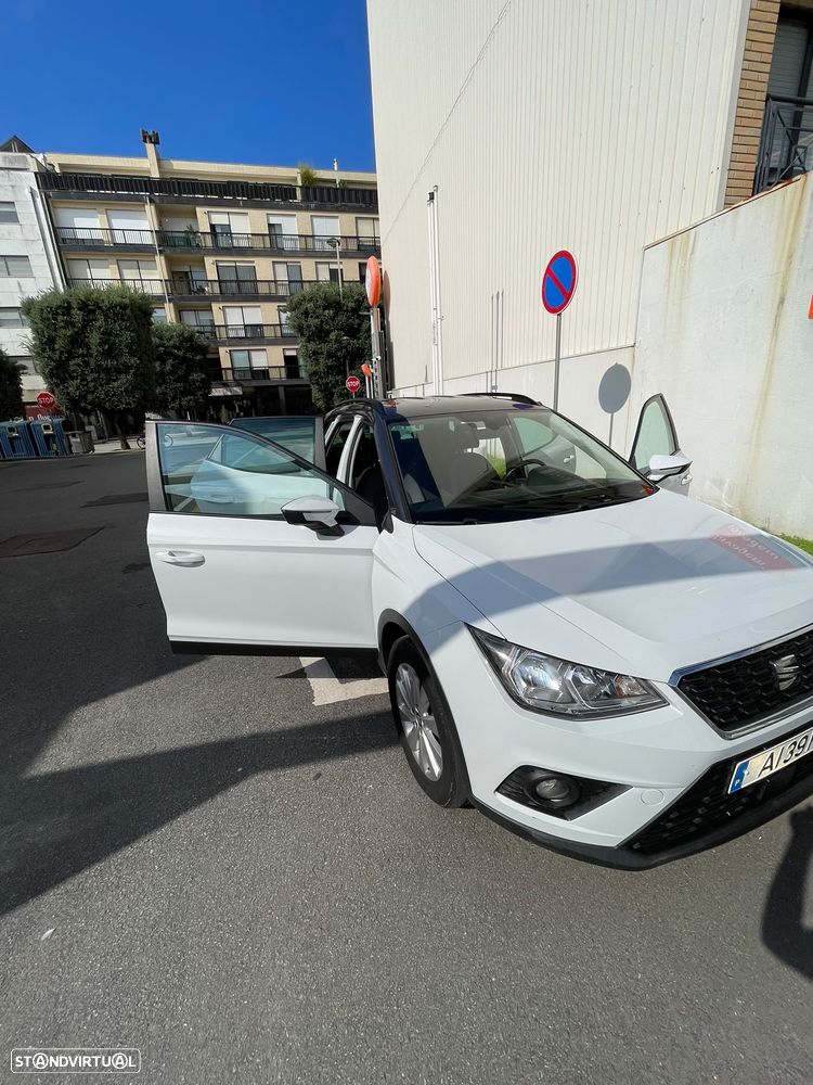 SEAT Arona - 10