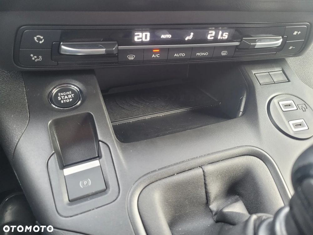 Opel Cargo L2 950kg - 19