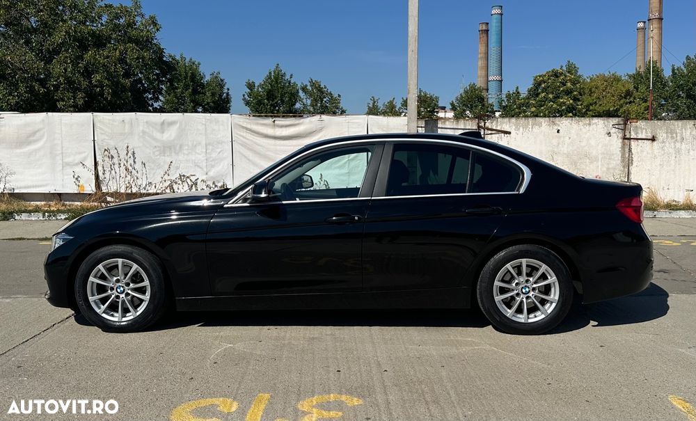 BMW Seria 3 320d AT MHEV - 11