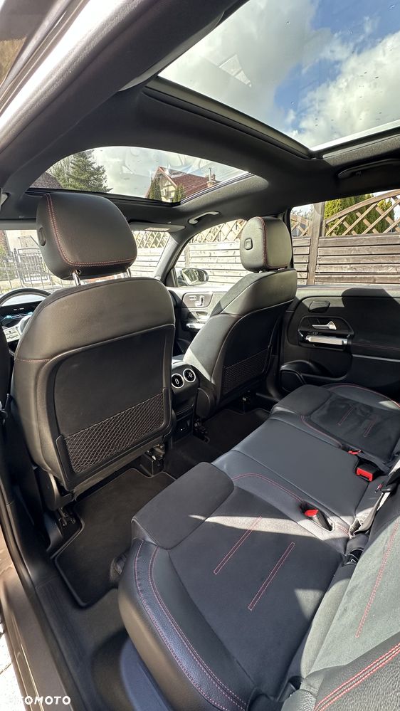 Mercedes-Benz GLB 220 d 8G-DCT AMG Line - 14