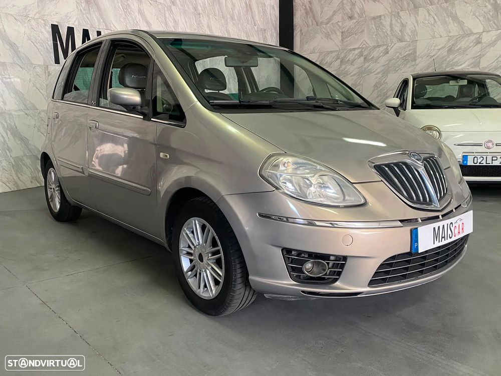 Lancia Musa 1.3 16V M-jet Oro - 2
