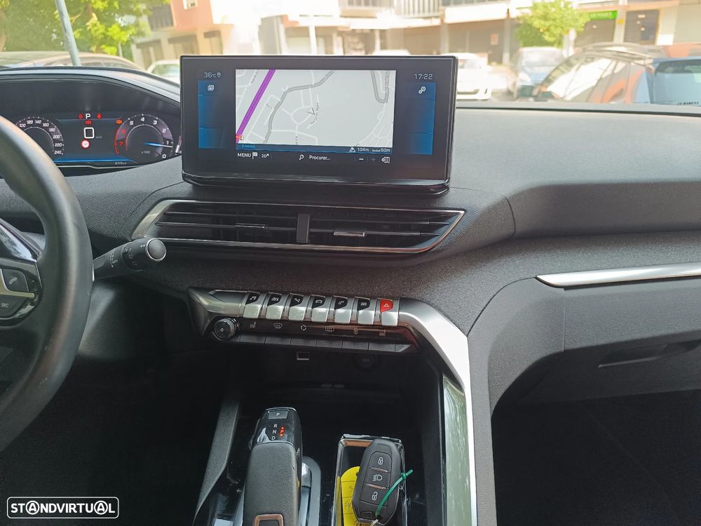 Peugeot 3008 1.2 PureTech Allure EAT8 - 30