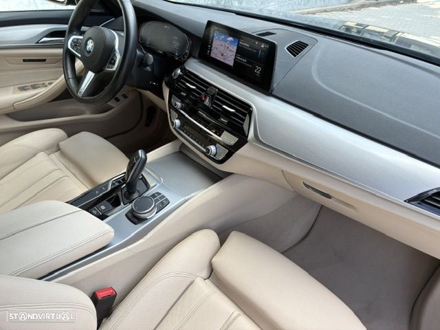 BMW 530 e iPerformance Pack M - 22