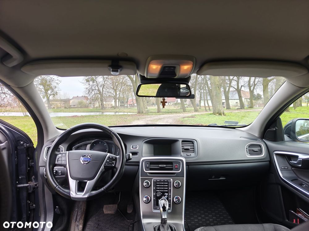 Volvo V60 D4 Drive-E Summum - 2