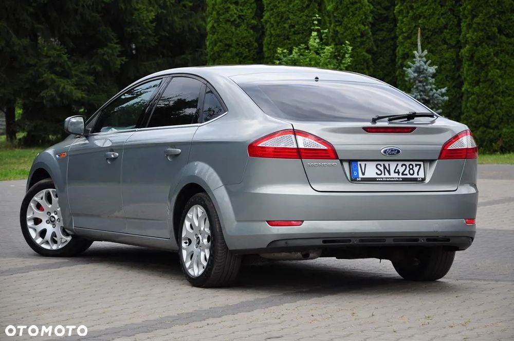 Ford Mondeo 2.0 FF Titanium - 20