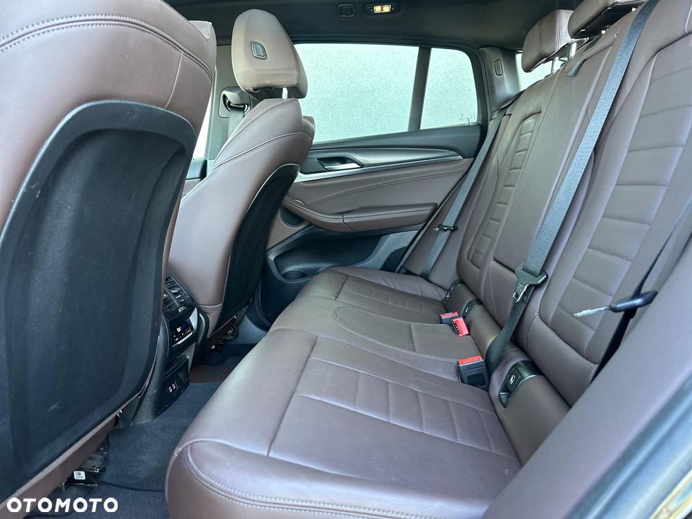 BMW X4 xDrive20i mHEV M Sport sport - 11