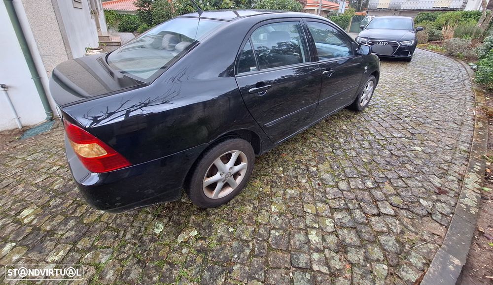 Toyota Corolla 2.0 D-4D Terra AC - 4