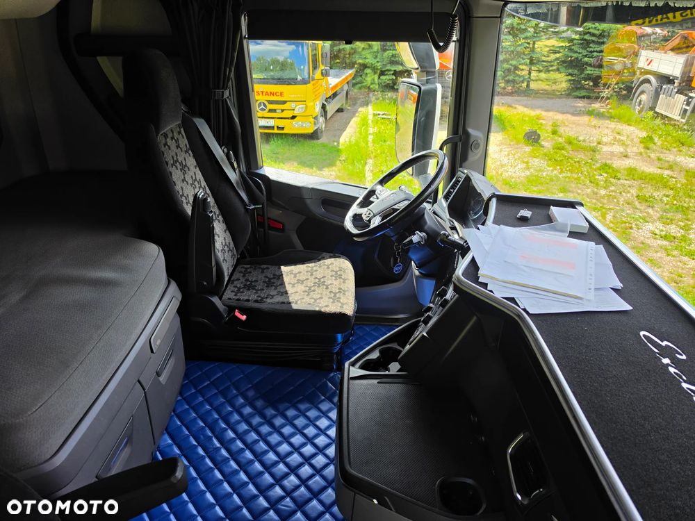 Scania R450 mega low deck - 34