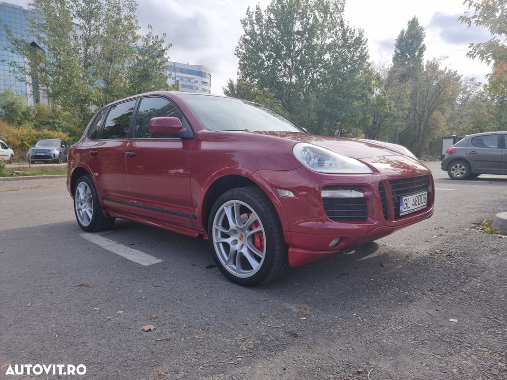 Porsche Cayenne - 2