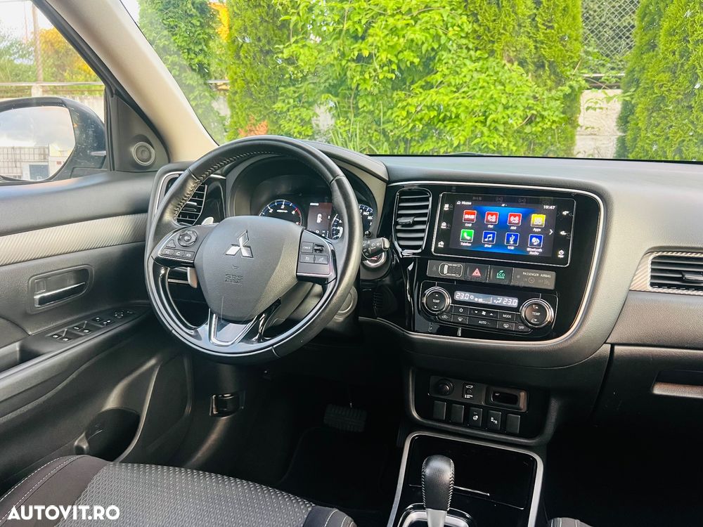 Mitsubishi Outlander 2.2 DI-D 4WD Automatik Plus - 5