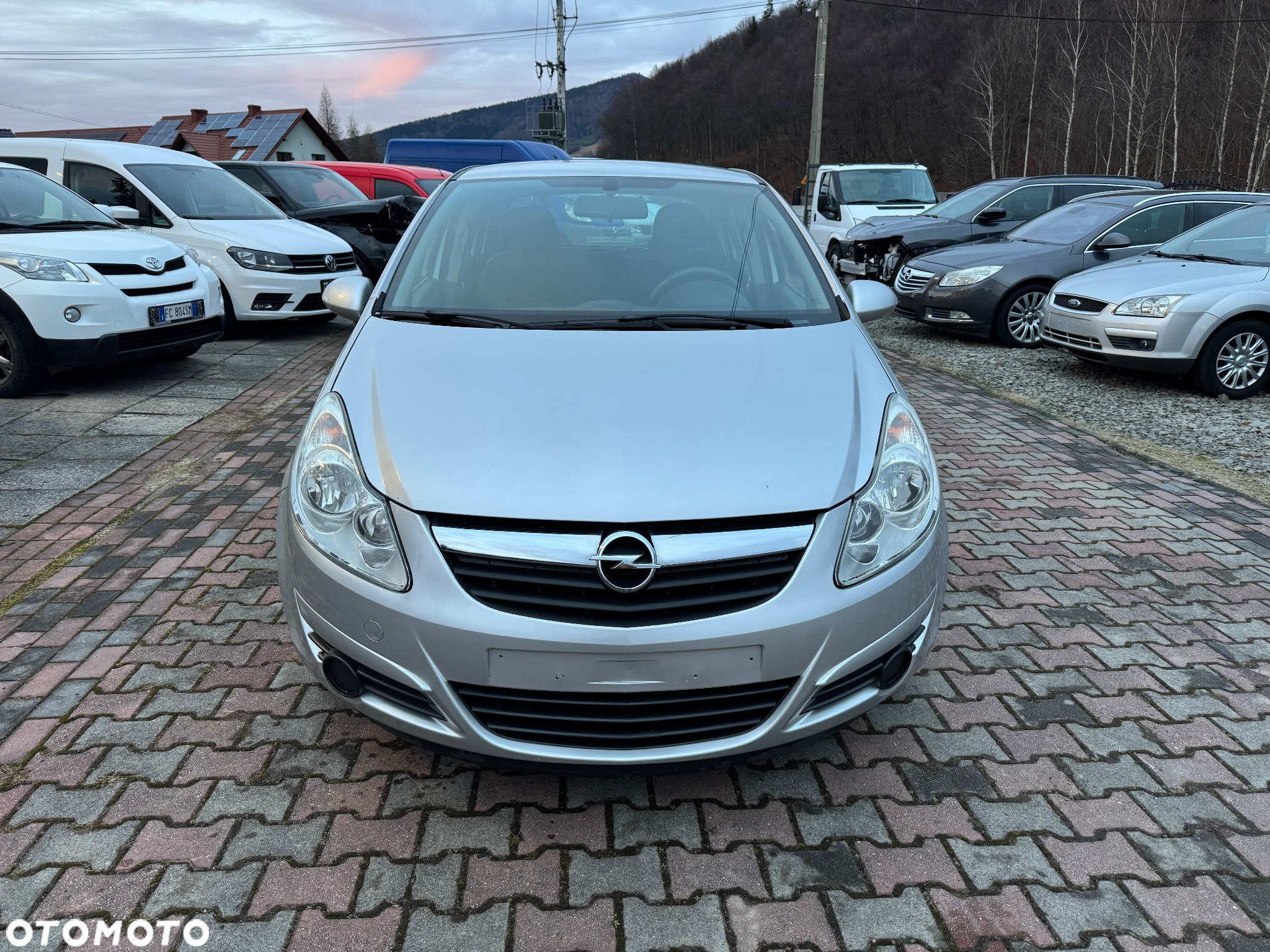 Opel Corsa - 2