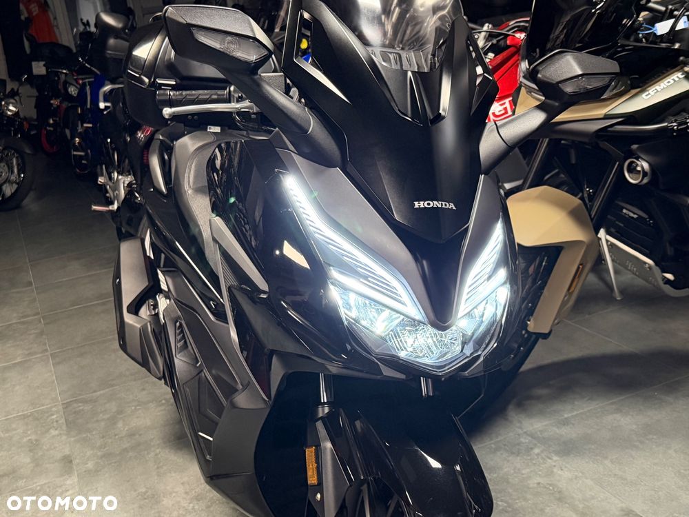 Honda NSS - 13