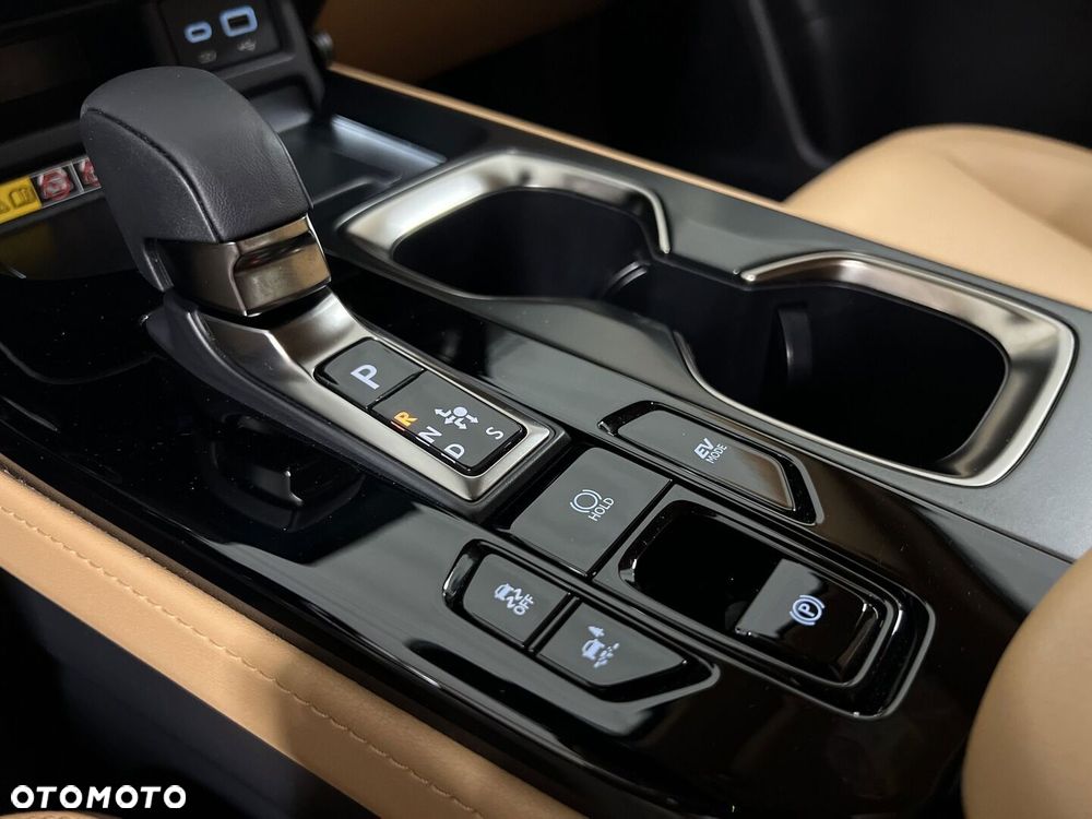 Lexus NX 350h Prestige AWD - 27