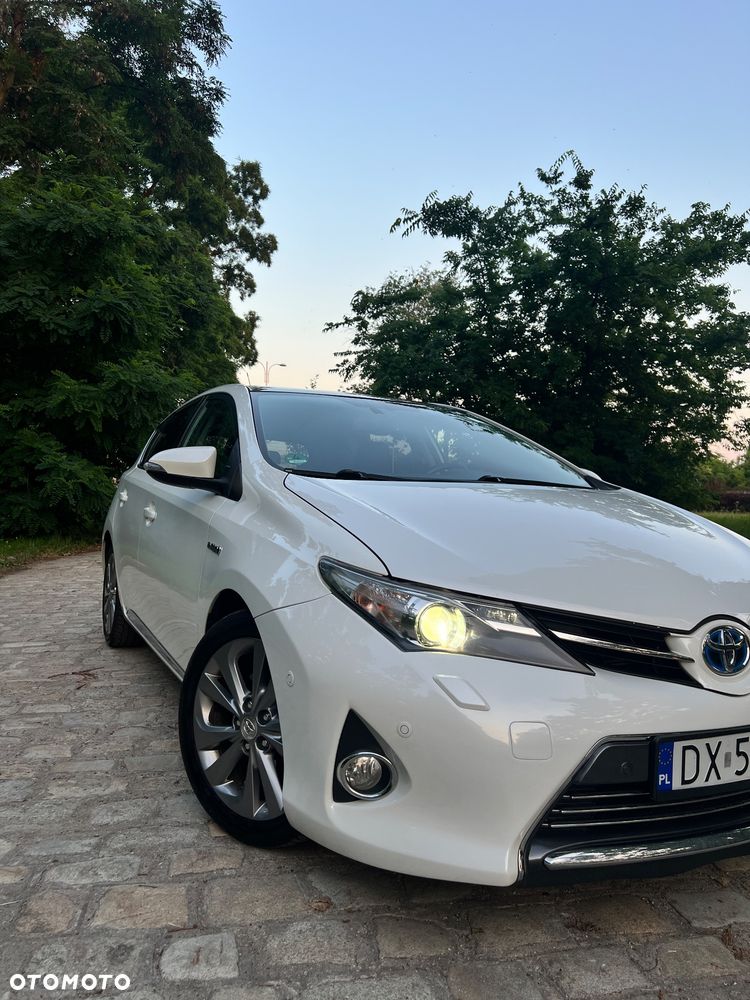 Toyota Auris 1.8 HSD Sol - 9