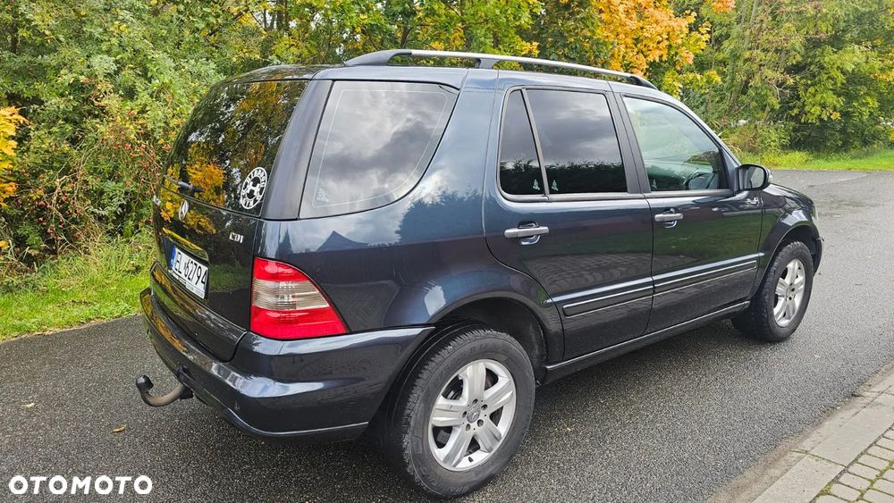 Mercedes-Benz ML - 15