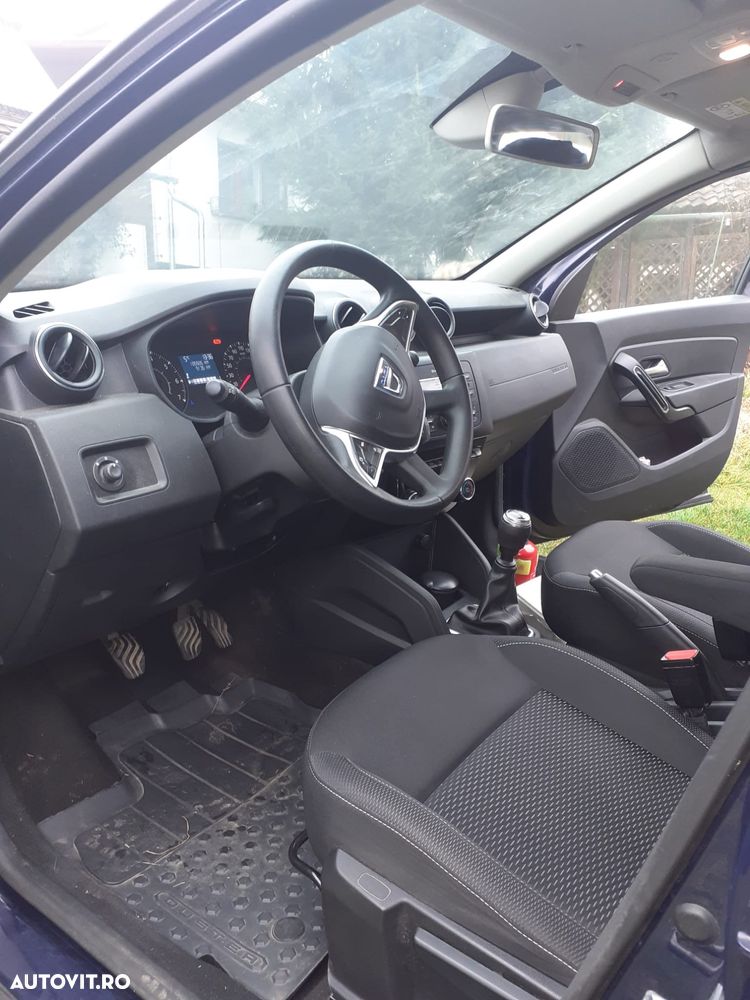 Dacia Duster 1.5 dCi 4WD Comfort - 6