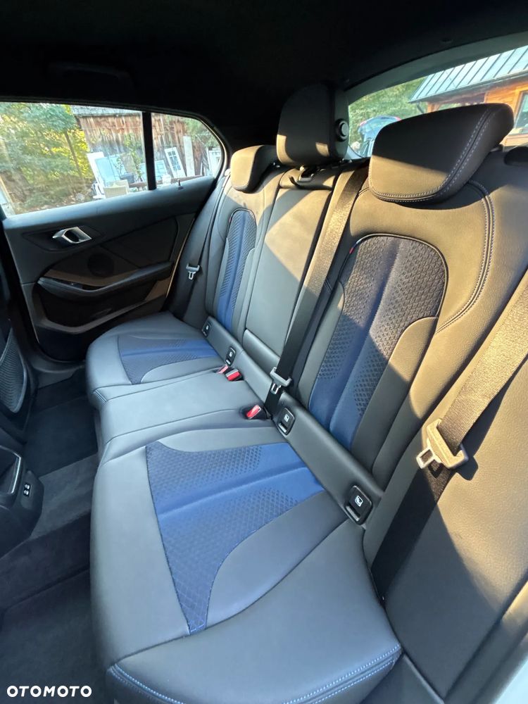 BMW Seria 1 118i Sport Line - 24