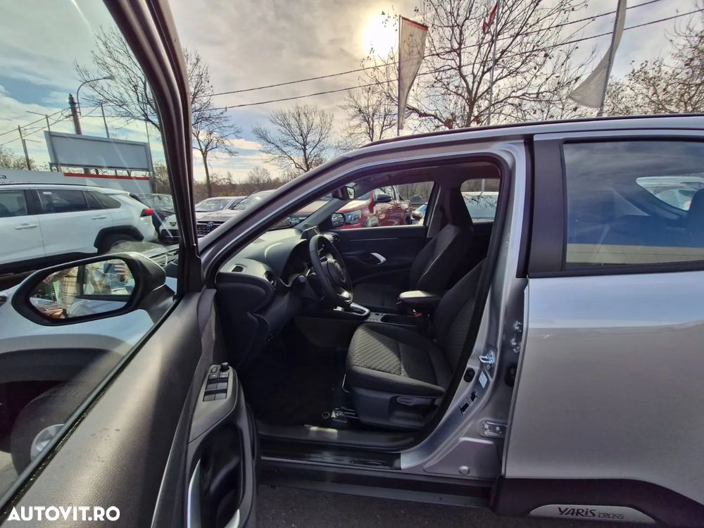 Toyota Yaris Cross - 9