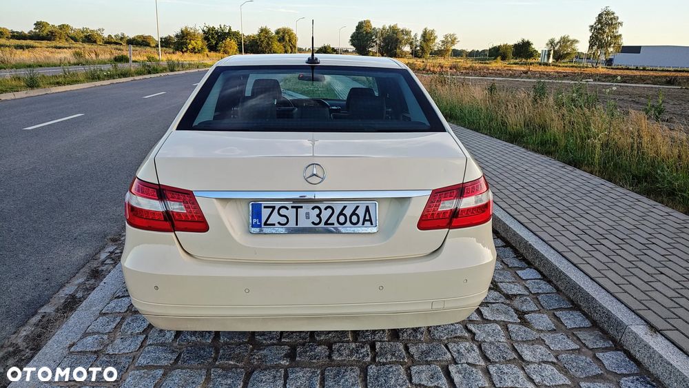 Mercedes-Benz Klasa E - 8