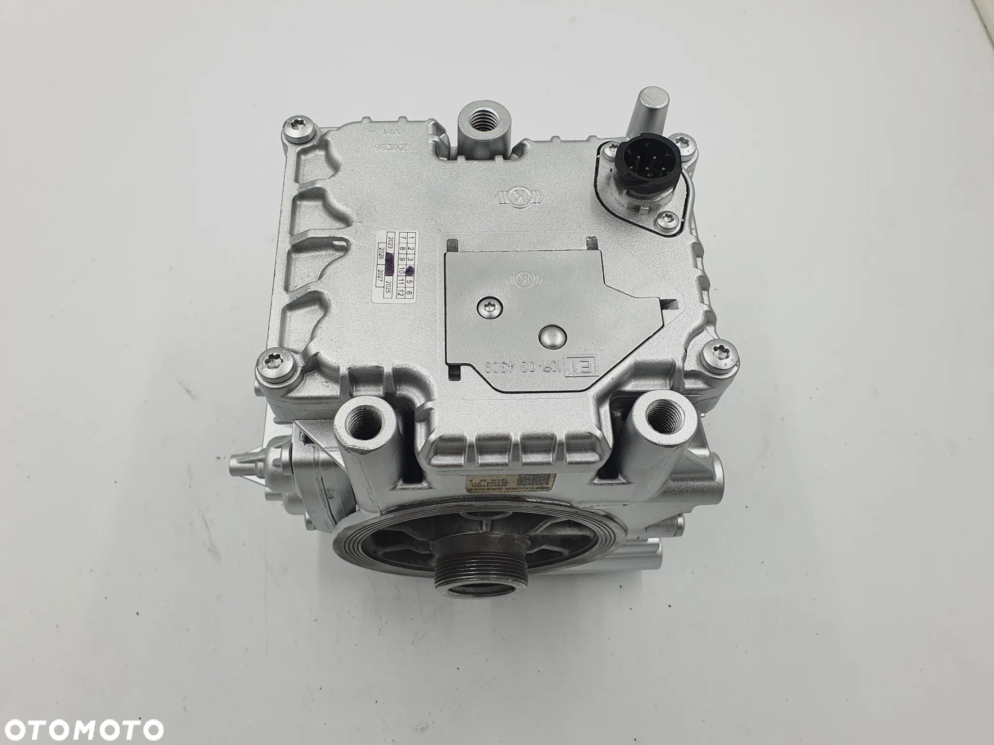 REGENEROWANY ZAWÓR PODSTAWA OSUSZACZA RENAULT DXI VOLVO EL1100 - 3