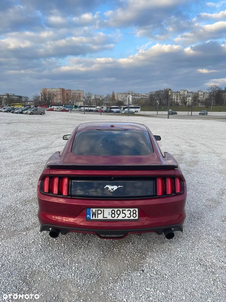 Ford Mustang 2.3 EcoBoost - 9