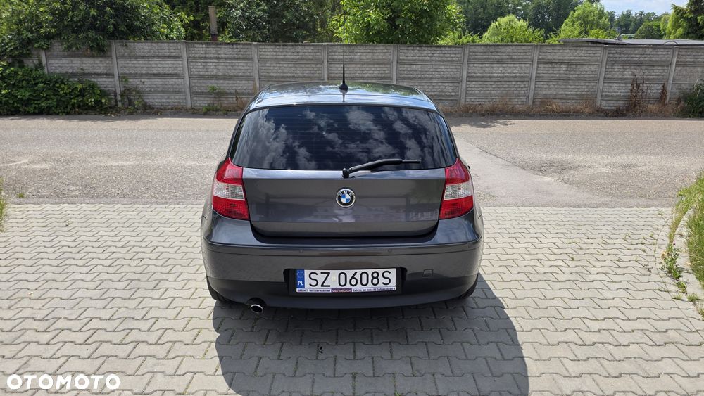 BMW Seria 1 - 10